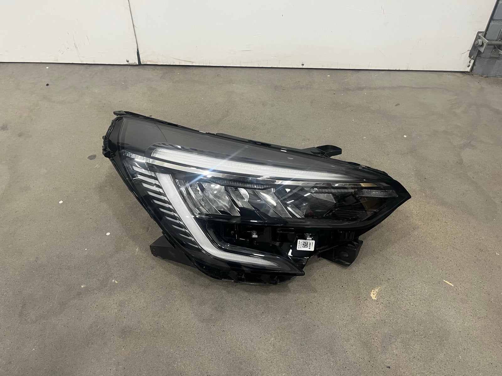 Koplamp Renault Clio V (2019-heden) Rechts LED, Auto-onderdelen, Ophalen of Verzenden, Gebruikt, Renault