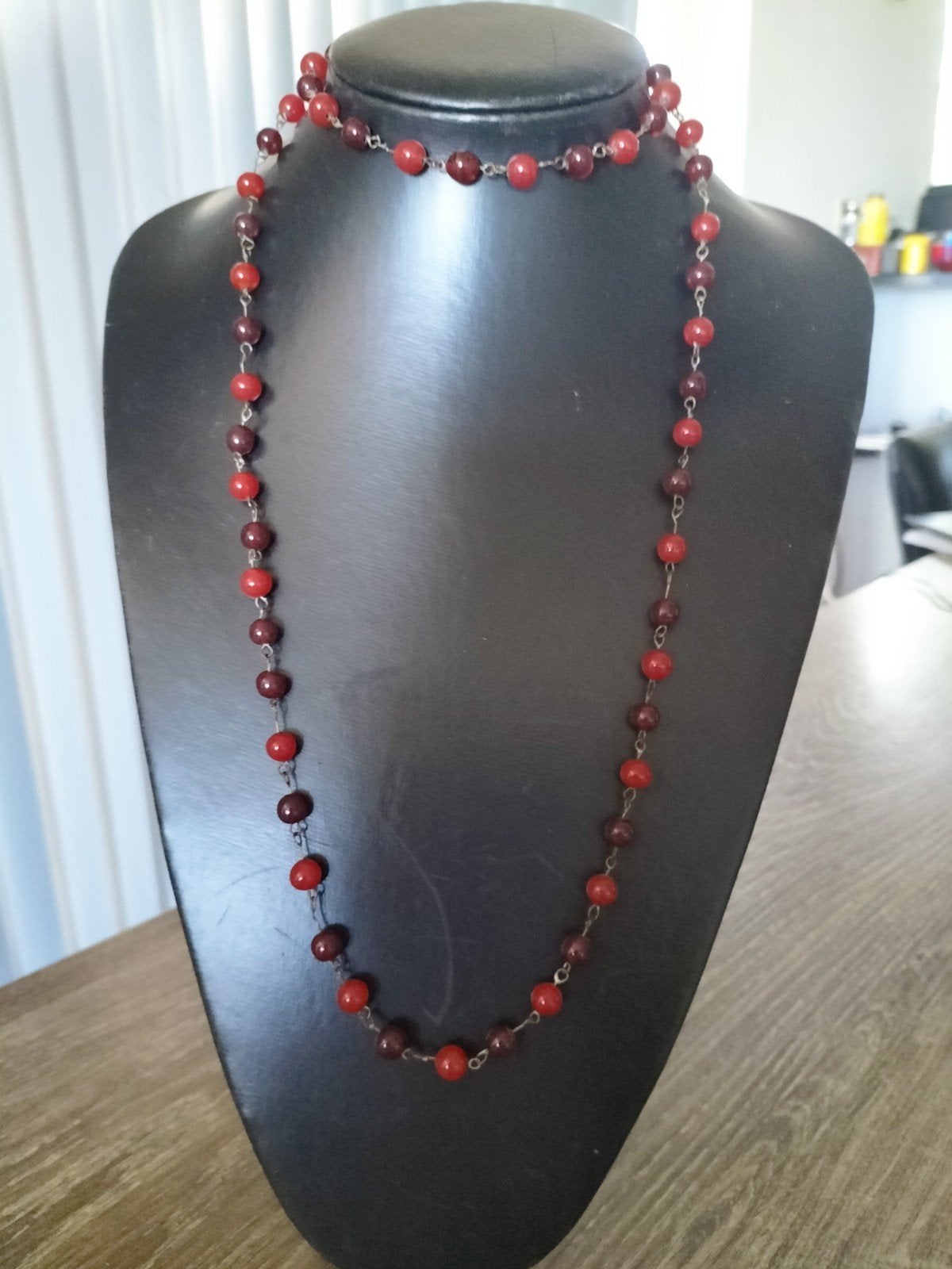 Prachtige oude rode agaat kralen ketting, Sieraden, Tassen en Uiterlijk, Kettingen, Gebruikt, Verzenden, Steen of Mineraal, Met edelsteen