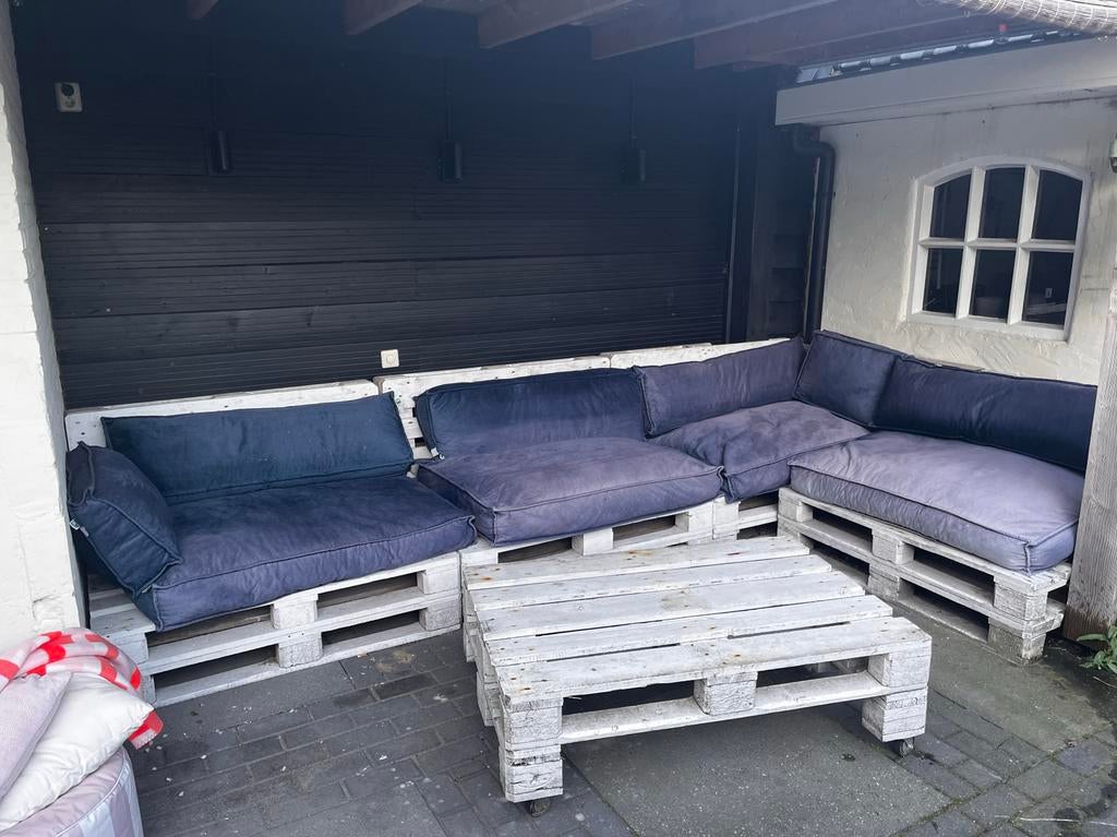 Pallet loungeset met kussens en tafel op wieltjes, Ophalen, Gebruikt, 6 zitplaatsen, Loungeset
