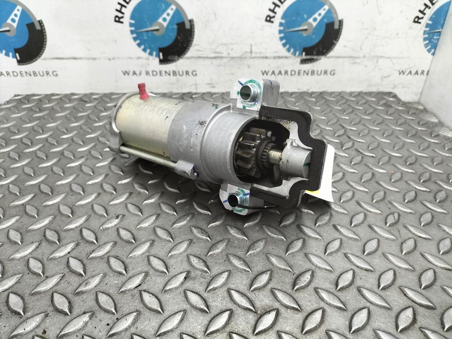 FORD KUGA ST-Line STARTMOTOR PZ1T11000BA 2024, Ophalen of Verzenden, Gebruikt, Stiba lid