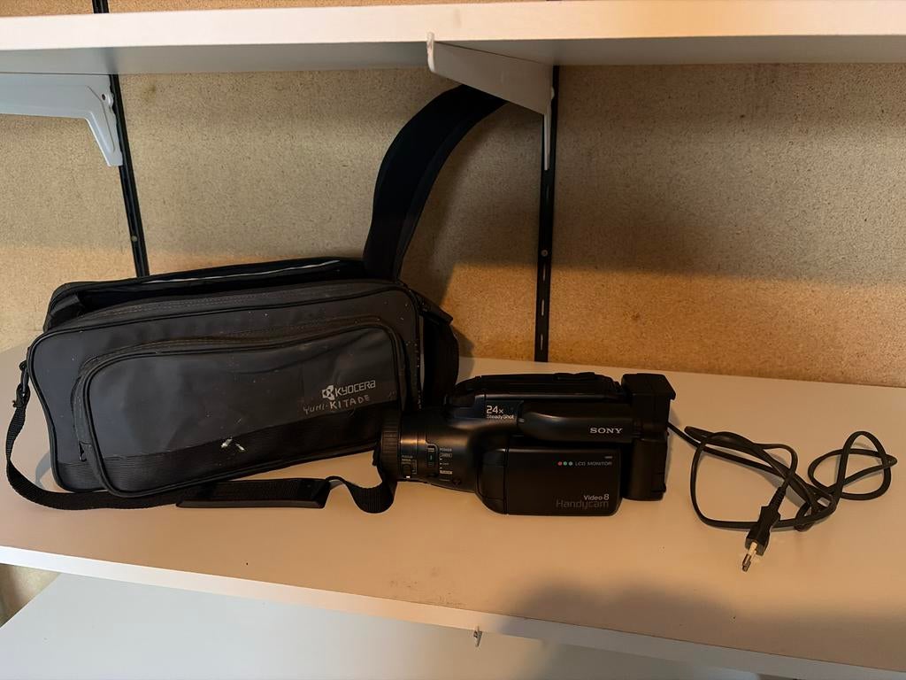 Sony Video Camera Recorder CCD-FX830VE, Ophalen, Gebruikt, 20x of meer, Sony