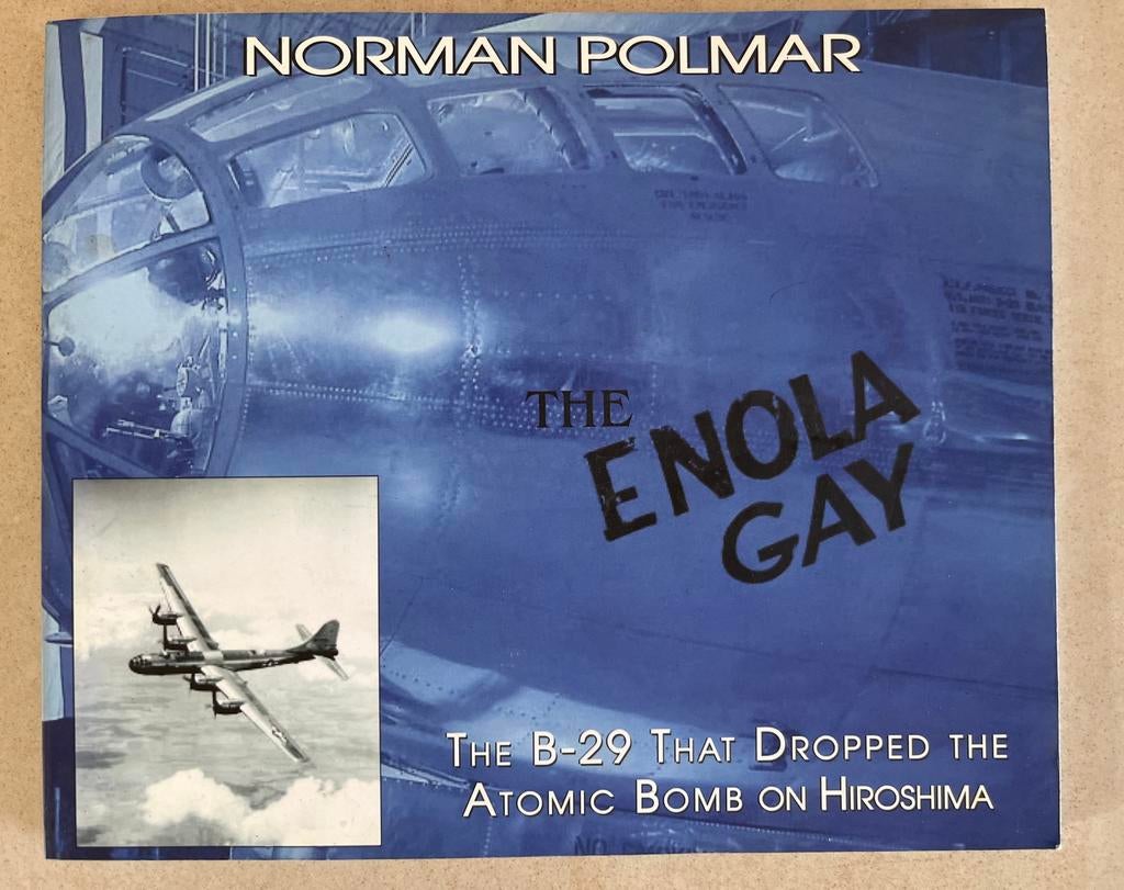 The Enola Gay: B-29 die atoombom op Hiroshima dropte, Ophalen of Verzenden, 20e eeuw of later, Zo goed als nieuw