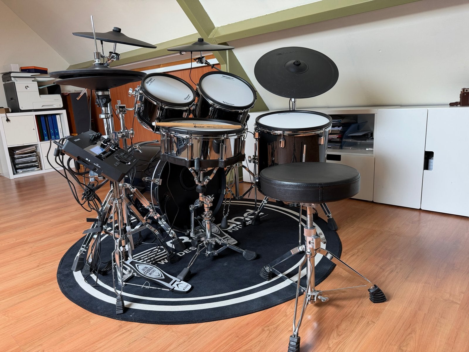 Roland VAD 507 V-Drums met Tama Iron Cobra hardware, Ophalen, Zo goed als nieuw, Roland, Elektronisch