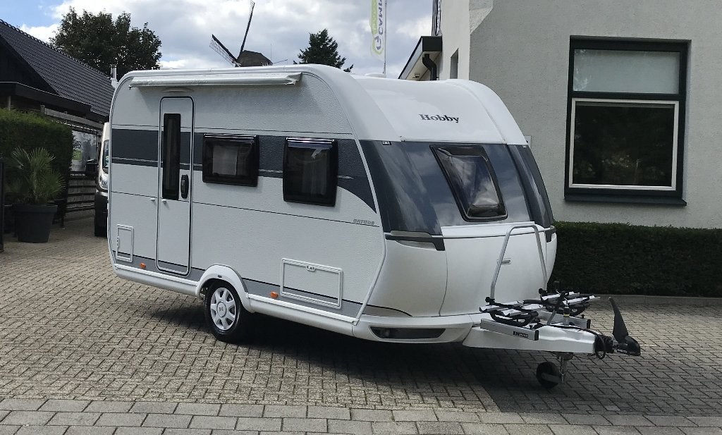 Mooie Hobby De Luxe 390 SF (Model 2023) # mooie optie's #, Hobby, Bedrijf, Treinzit, 4 tot 5 meter
