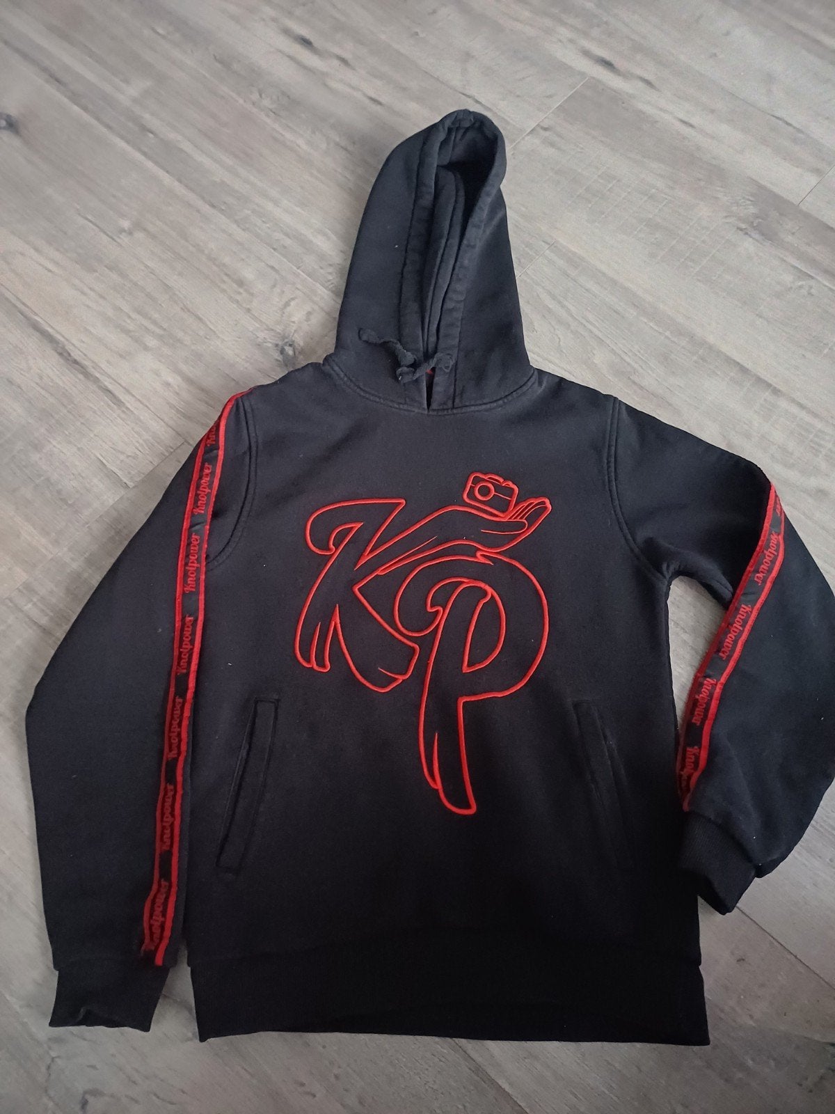 Knolpower hoodie zwart/rood, maat M, Maat 48/50 (M), Zwart, Zo goed als nieuw, Knolpower