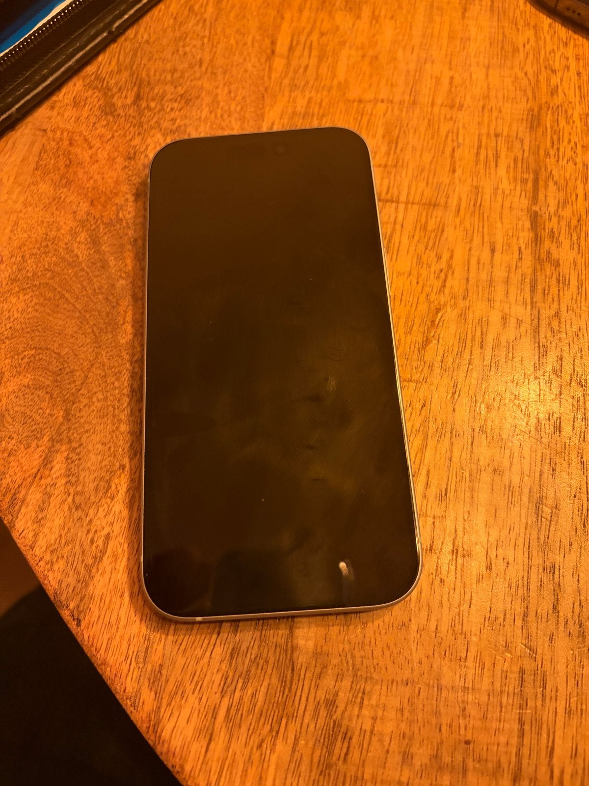 Apple iPhone 15 128G - Zo goed als nieuw, Telecommunicatie, Mobiele telefoons | Apple iPhone, Ophalen, 83 %, 128 GB, IPhone 15