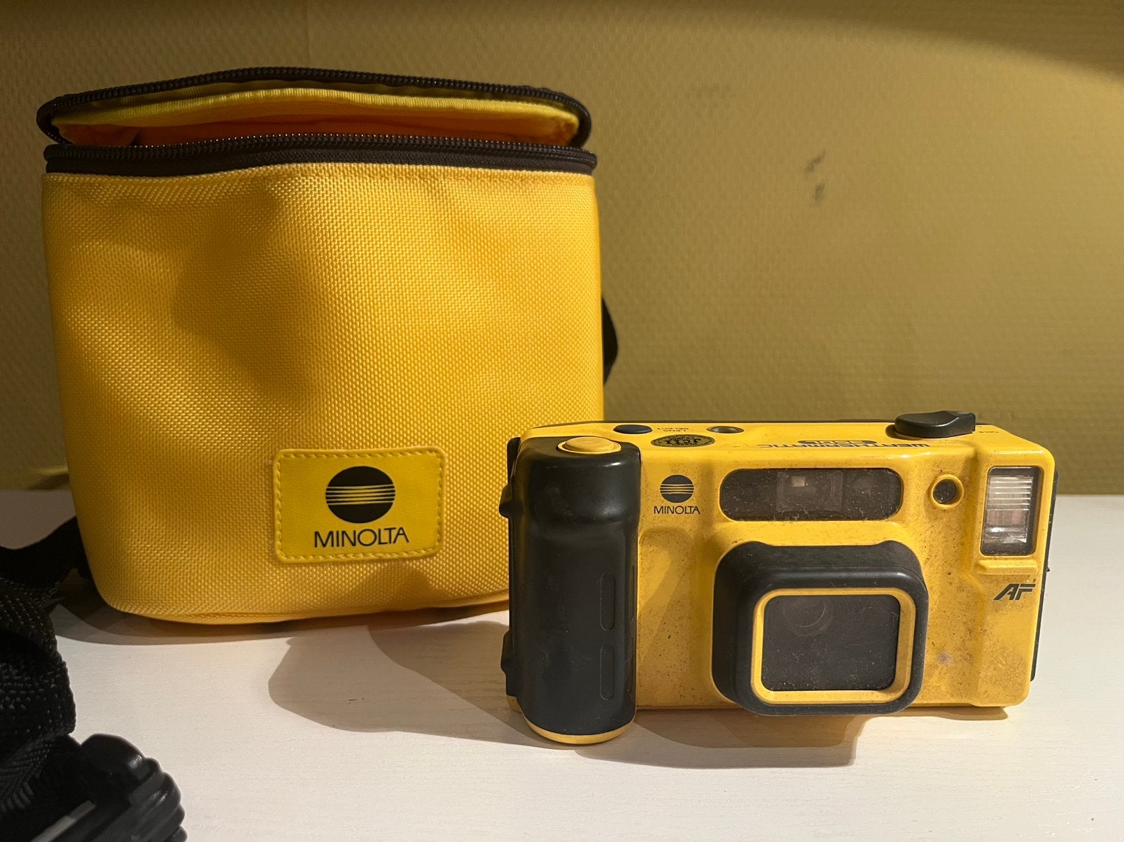 Minolta Weathermatic Dual 35DL analoog + originele tas, Ophalen of Verzenden, Gebruikt, Compact, Minolta