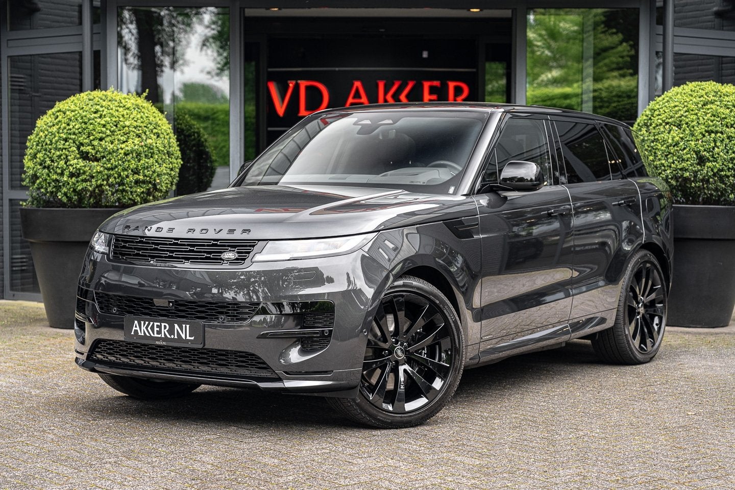 Land Rover Range Rover Sport P460e Dynamic SE | Black Pack |, Auto's, Land Rover, Automaat, Gebruikt, Zwart, Overige brandstoffen