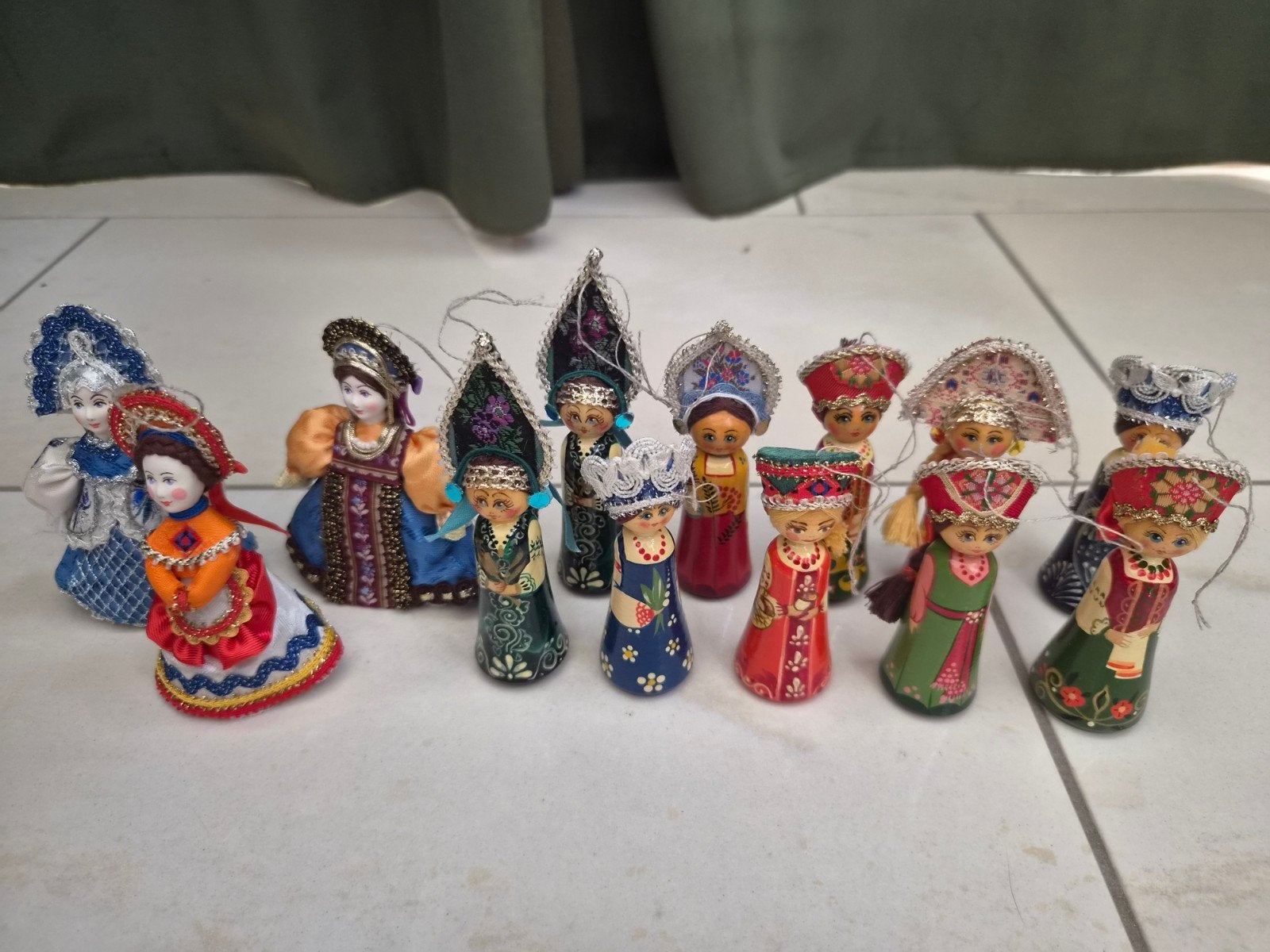 Vintage Russische Klederdrachtpoppen / Kerstornamenten, Ophalen of Verzenden, Nieuw, Pop