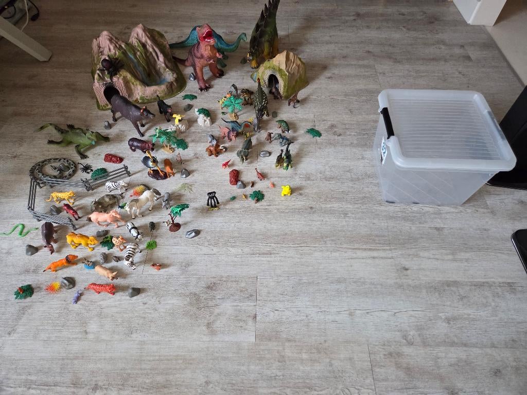 Doos vol dieren en dino's, Ophalen of Verzenden, Zo goed als nieuw