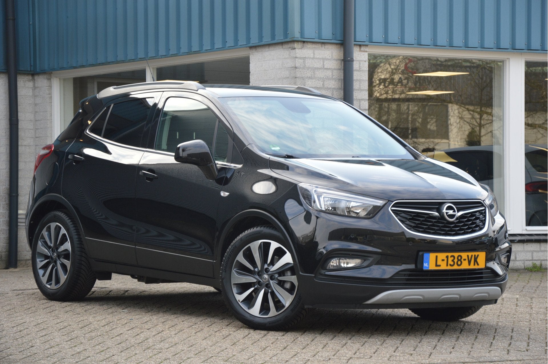 Opel Mokka X 1.4 Turbo Innovation CLIMA | LEDER | CAMERA | N, Auto's, Voorwielaandrijving, Gebruikt, Zwart, Zwart
