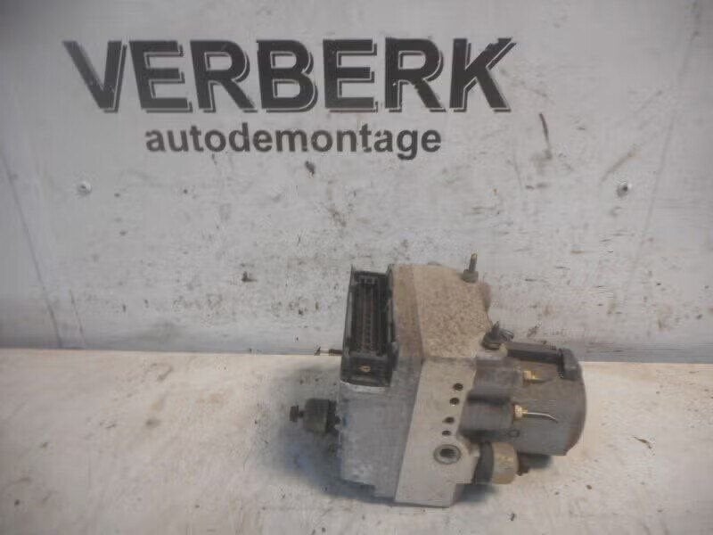 ABS POMP MG MGF (01-1995/03-2002) (0265215004), Robert Bosch AG, Gebruikt, Ophalen of Verzenden, Robert-Bosch-Allee 1 74232 Abstatt, DE