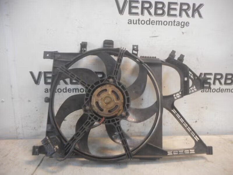 KOELVENTILATOR Opel Corsa C (F08 / 68) (01-2000/12-2009), Auto-onderdelen, Bahnhofsplatz 65423 Rüsselsheim am Main, DE, Gebruikt
