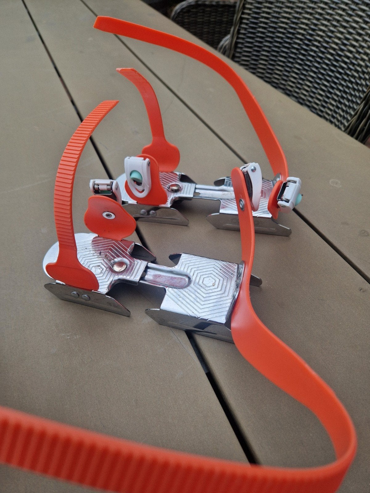 Dubbele ijzers, verstelbaar - Schaatsen voor de kleintjes, Ophalen, Overige typen, Overige merken