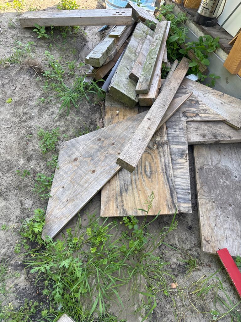 Diverse partij sloophout en brandhout, Doe-het-zelf en Verbouw, Hout en Planken, Ophalen, Gebruikt, Minder dan 25 mm, Overige typen