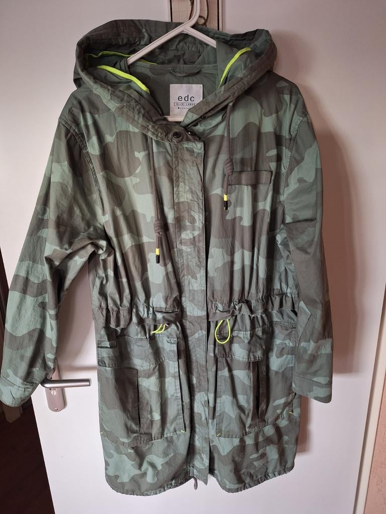 Jack in camouflage kleuren, Maat 42/44 (L), Nieuw, Ophalen of Verzenden, EDC