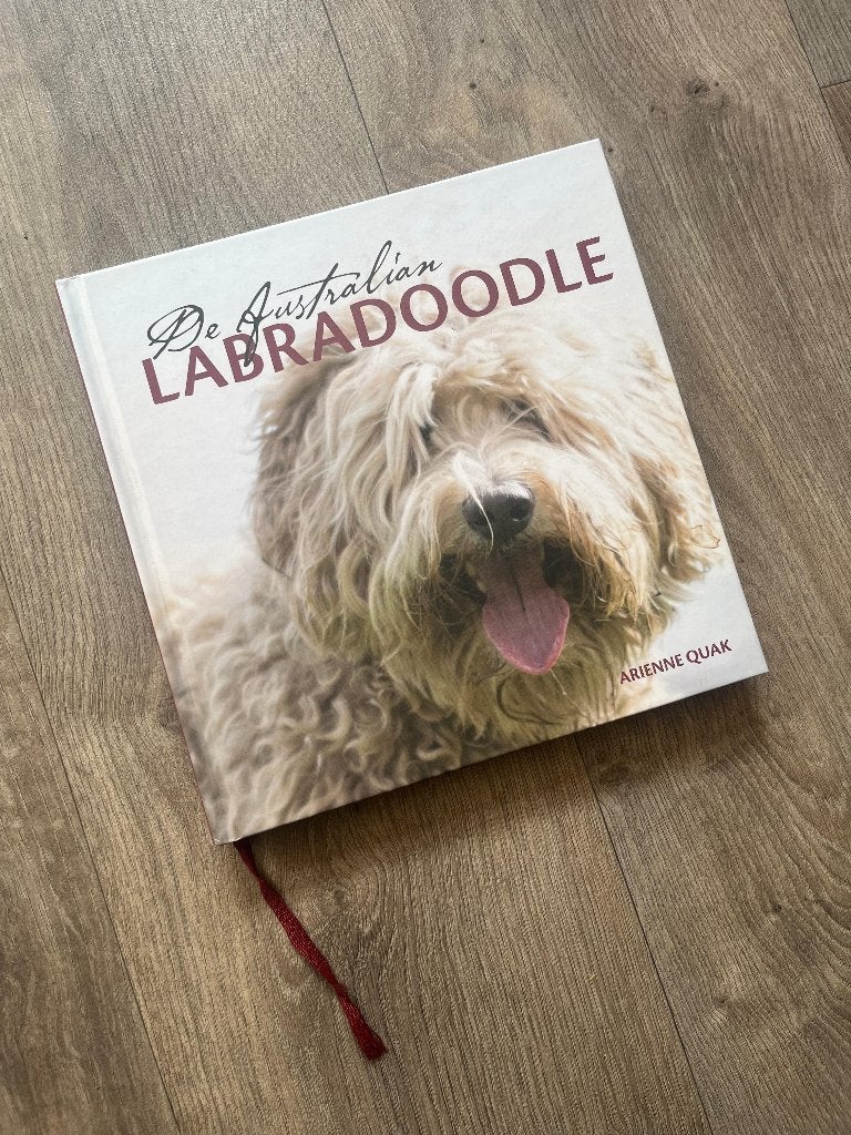 boek De Australian Labradoodle, Ophalen of Verzenden, Zo goed als nieuw, Honden