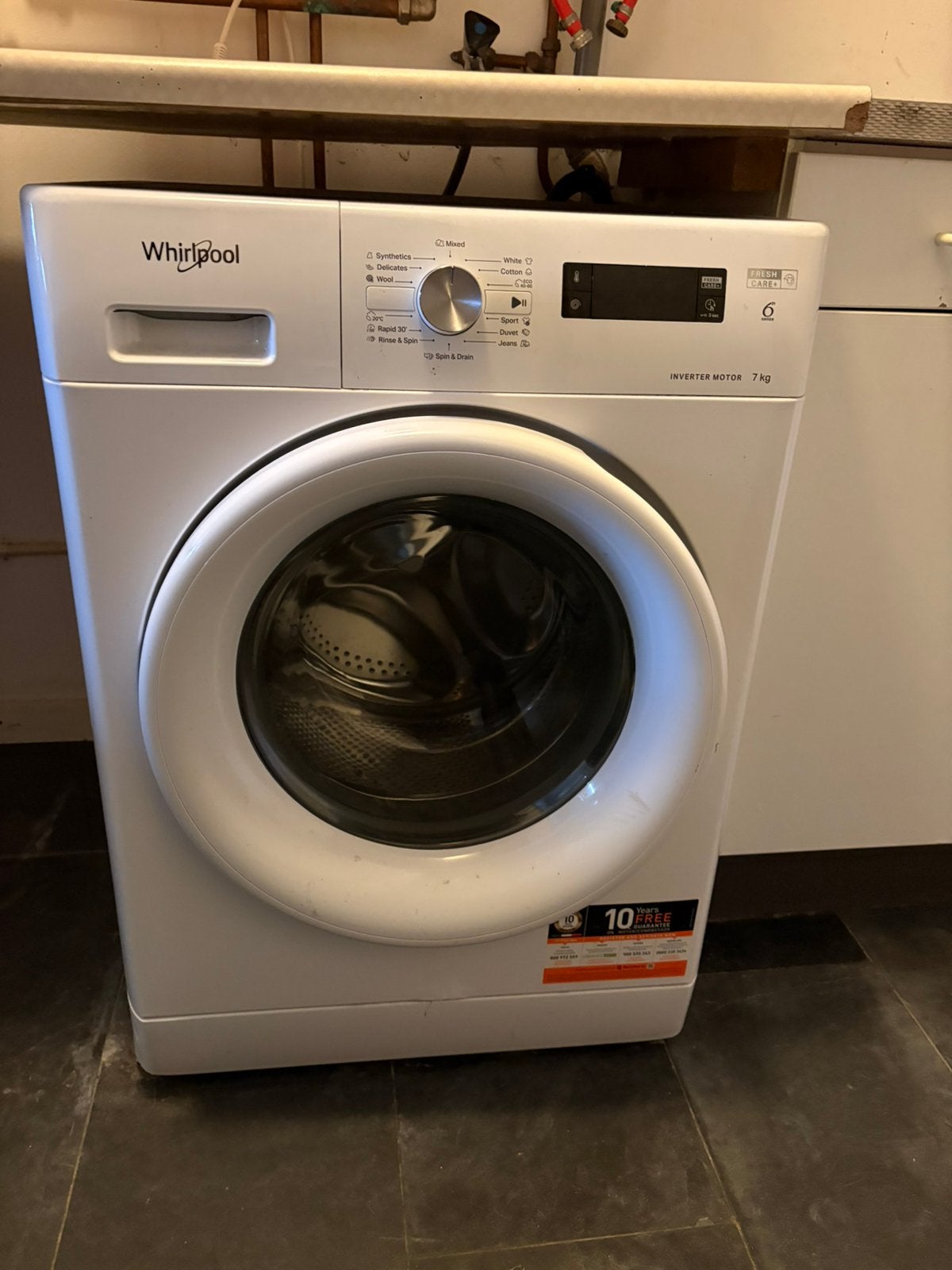 Whirlpool wasmachine, Ophalen, Zo goed als nieuw, 1200 tot 1600 toeren, 85 tot 90 cm