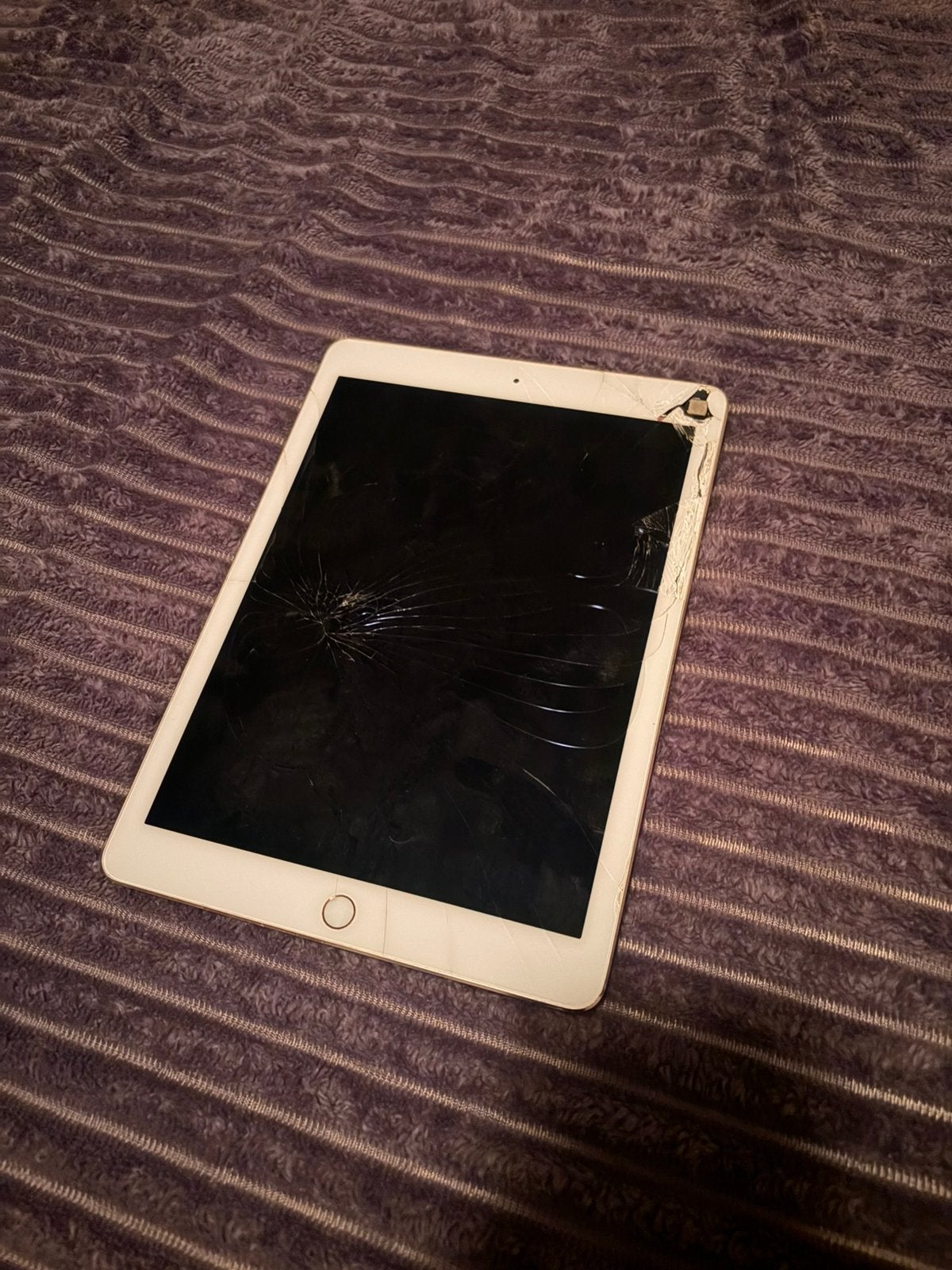 Kapote ipad air 2, Computers en Software, Ophalen of Verzenden, Zo goed als nieuw, 10 inch, Apple iPad Air