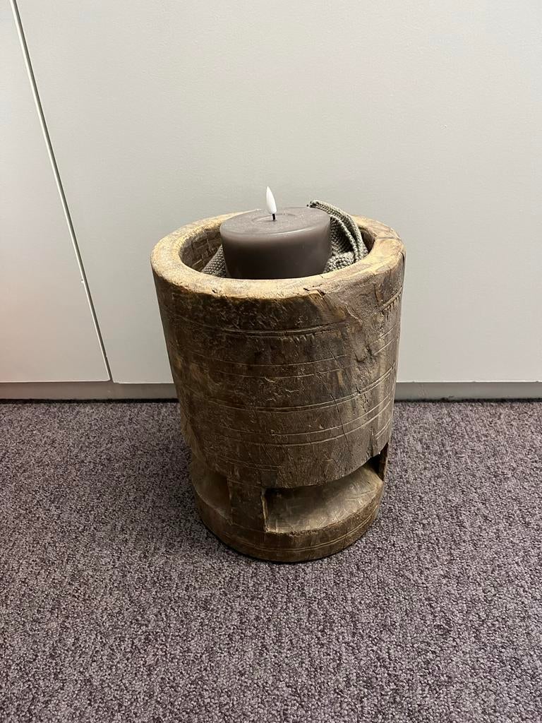 Houten ornament / kandelaar van Aura Peeperkorn, Huis en Inrichting, Woonaccessoires | Kandelaars en Kaarsen, Ophalen, Gebruikt