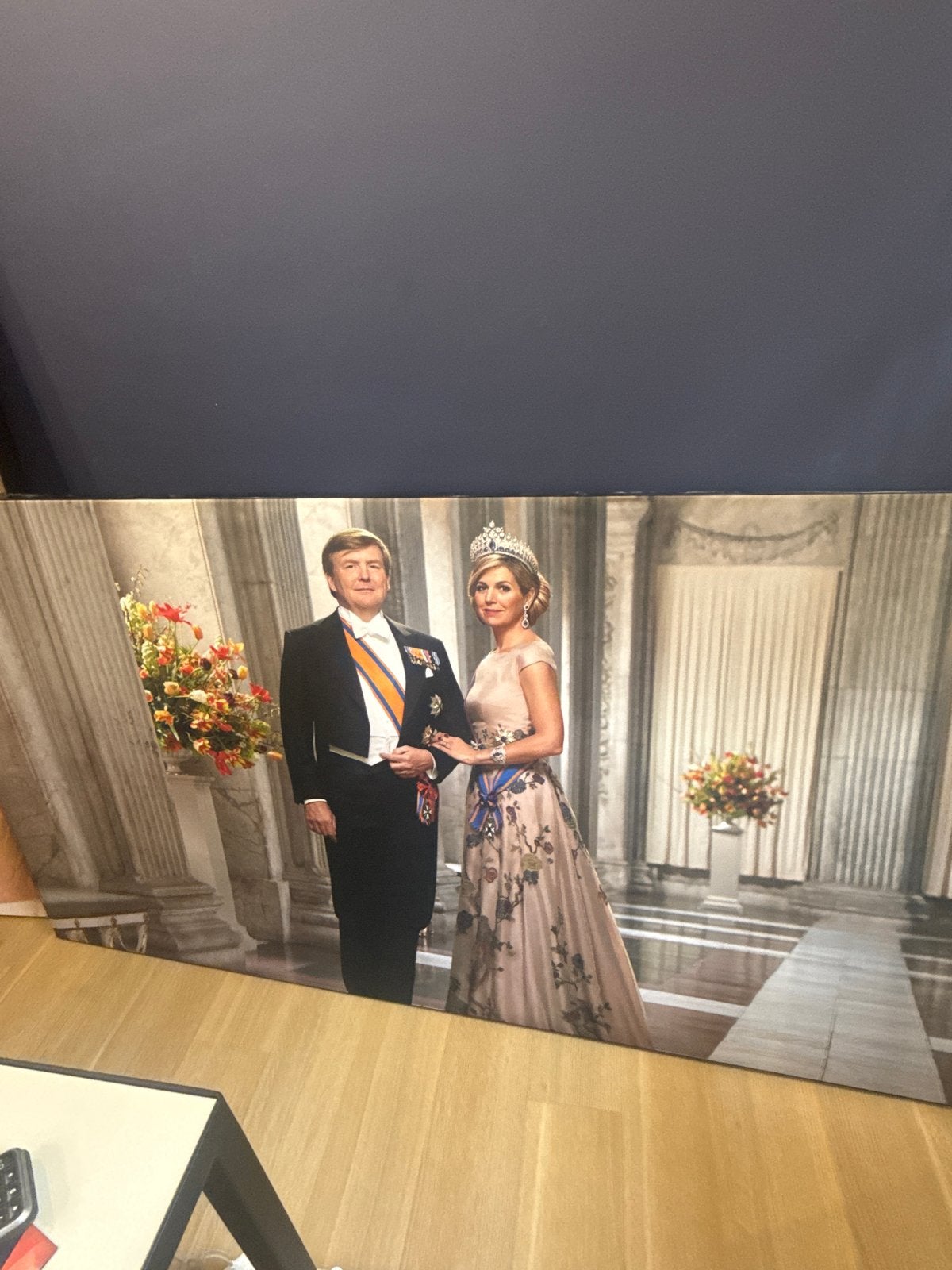 Akoestisch Paneel Koning Willem-Alexander en Koningin Máxima, Ophalen, 50 – 75, Zo goed als nieuw, 75 tot 100 cm