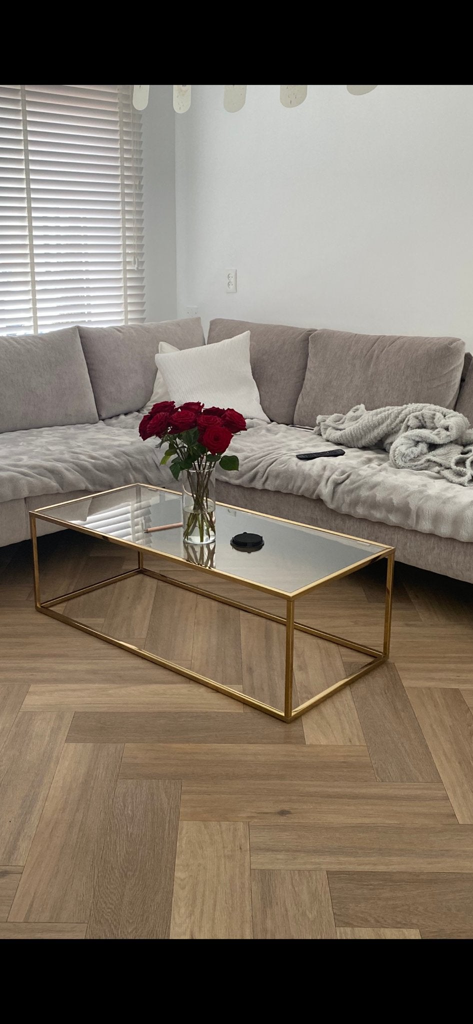 Westwing Gouden Salontafel Maya met plexiglas beschermlaag, Ophalen, 100 tot 150 cm, Luxe, 50 tot 100 cm