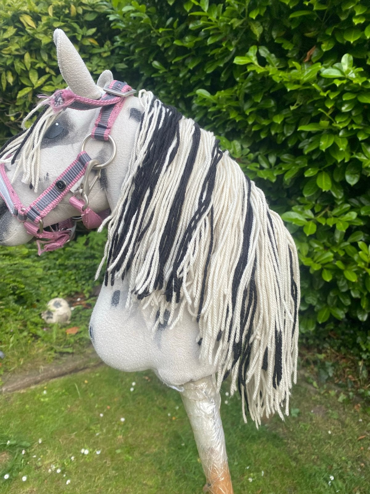 Hobbyhorse met halster - Grijs/Zwart/Wit, Ophalen of Verzenden, Gebruikt, Jongen of Meisje
