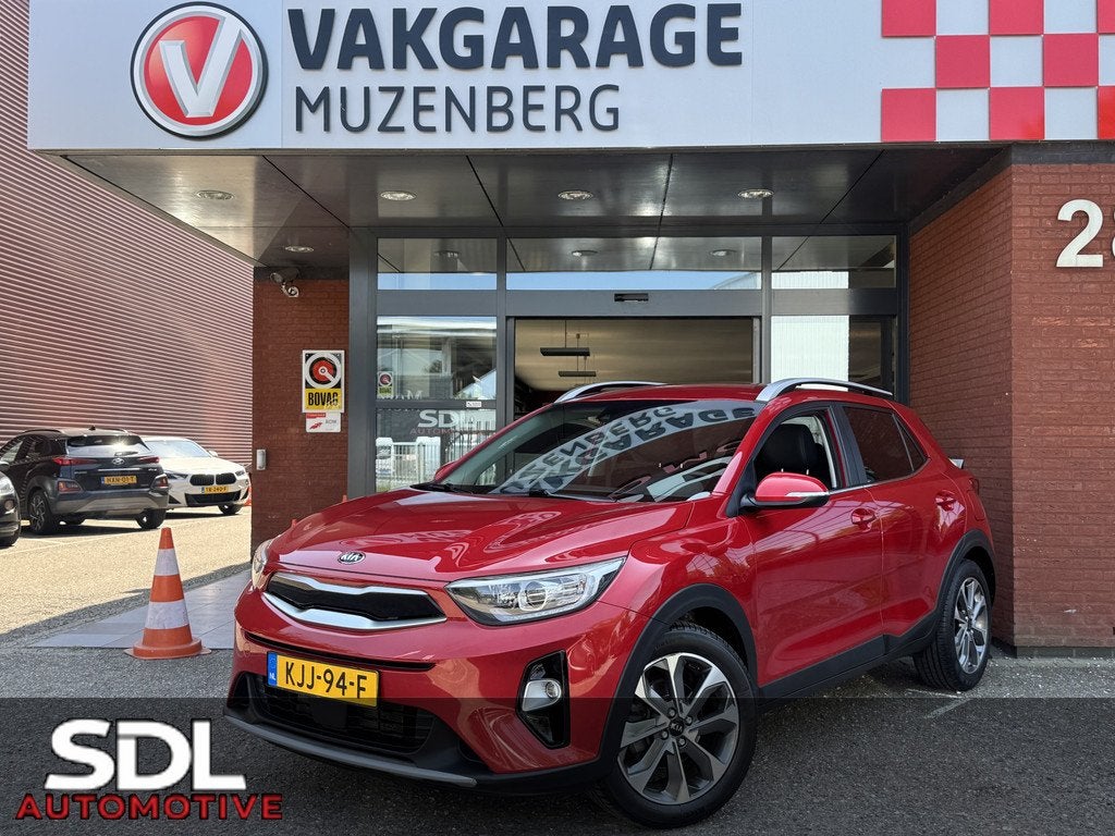 Kia Stonic 1.0 T-GDi ExecutiveLine // NAVI // CAMERA // CLIM, Auto's, Kia, Voorwielaandrijving, Gebruikt, Zwart, Bedrijf