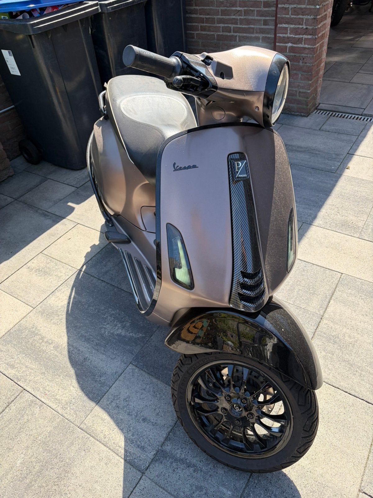 Vespa primavera brom, Fietsen en Brommers, Scooters | Piaggio, Ophalen, Gebruikt, Benzine, Overige modellen