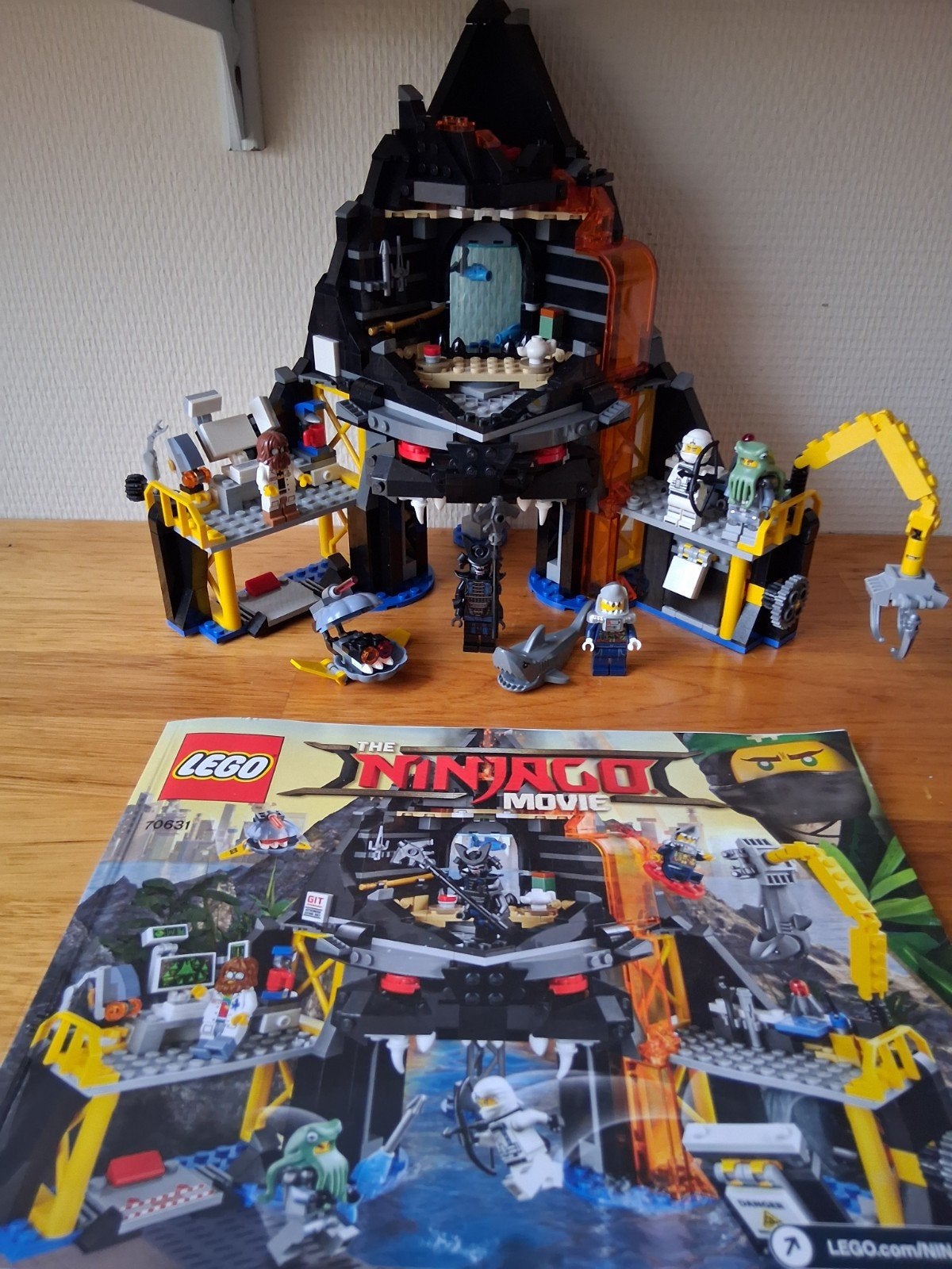 lego ninjago 70631 complete set met doos en bouwinstructies, Ophalen of Verzenden, Zo goed als nieuw, Complete set, Lego