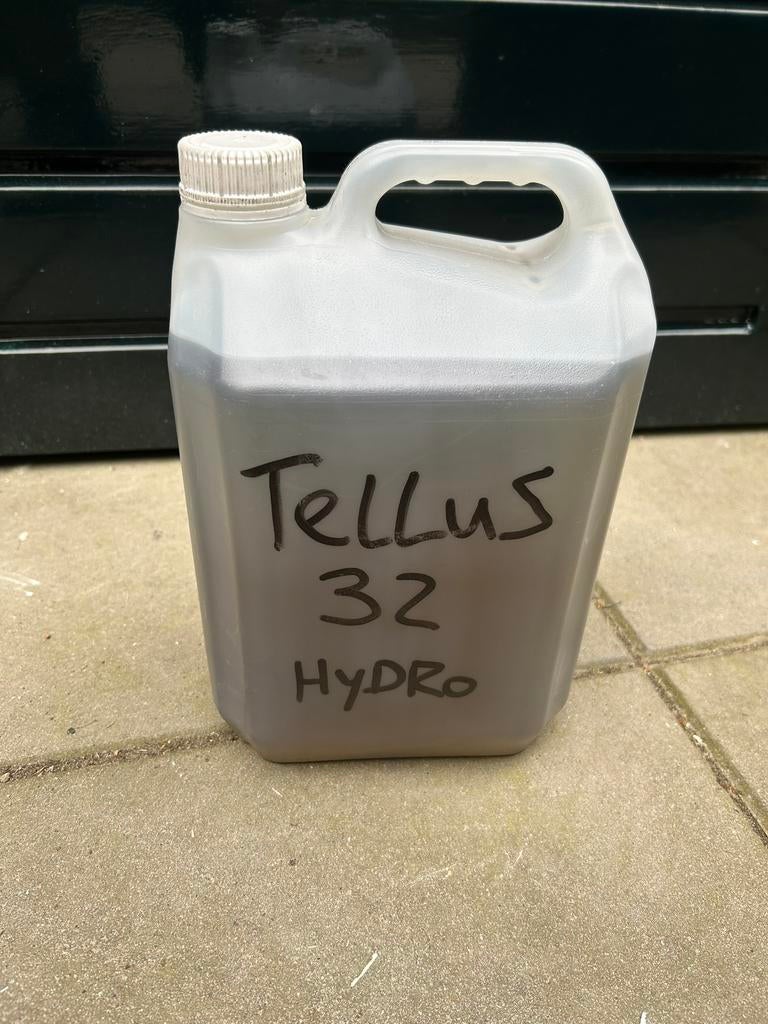 5 liter hydroliek olie tellus 32, Ophalen of Verzenden, Nieuw