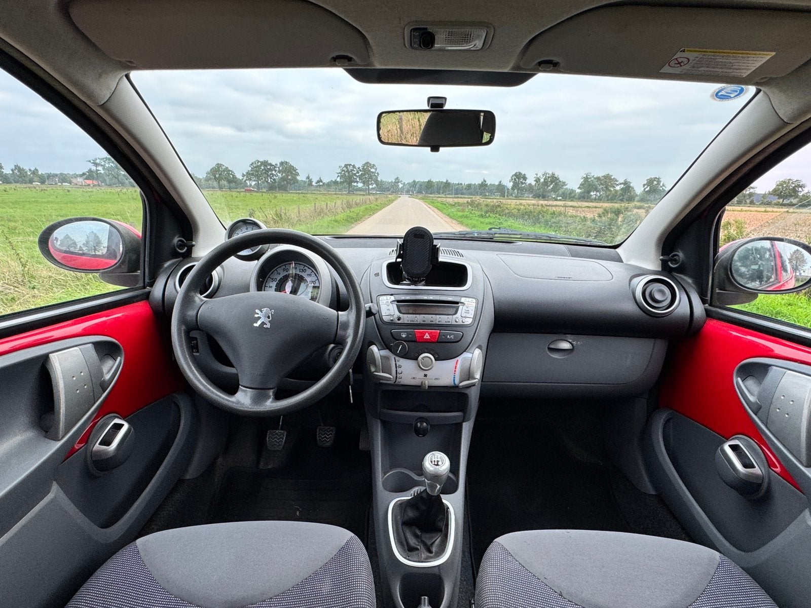 Peugeot 107 |1.0 | 5-DEURS | AİRCO | E-RAMEN | 116.650KM NAP, Auto's, Voorwielaandrijving, Euro 5, 4 stoelen, 68 pk