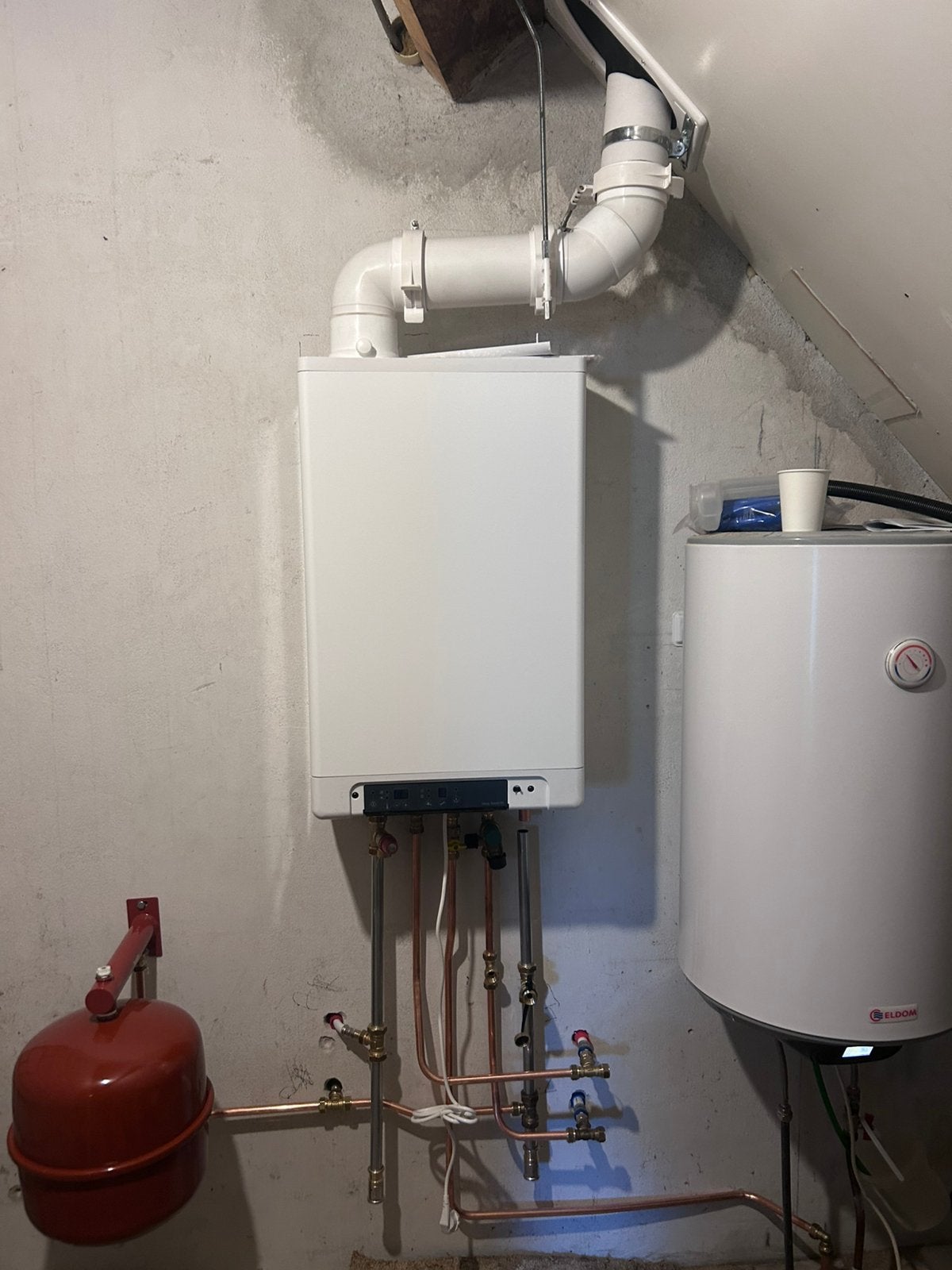 Loodgieter en installatie monteur 0681028747