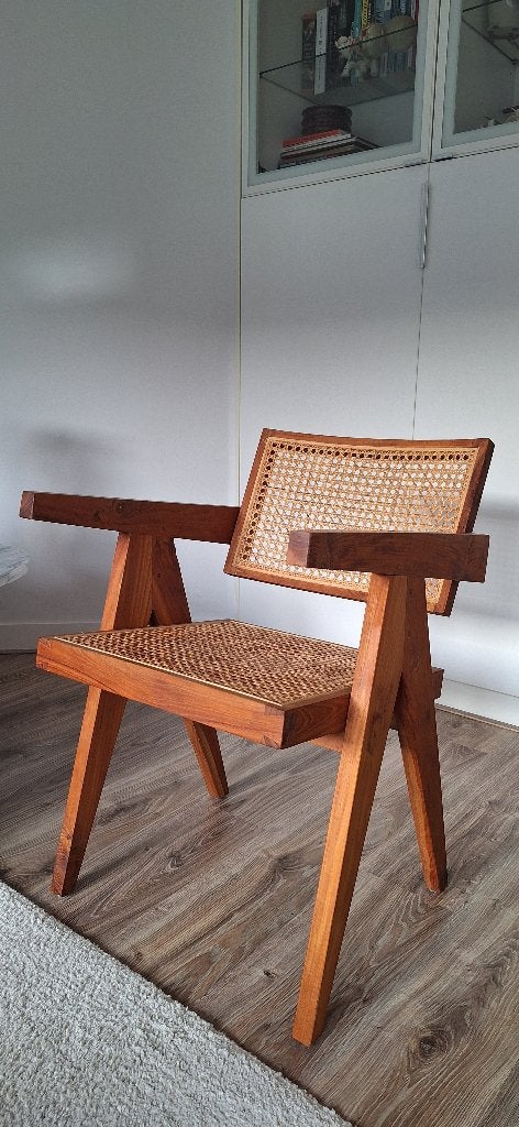 Houten Pierre Jeanneret stoel, Huis en Inrichting, Ophalen, Bruin, Hout, Eén