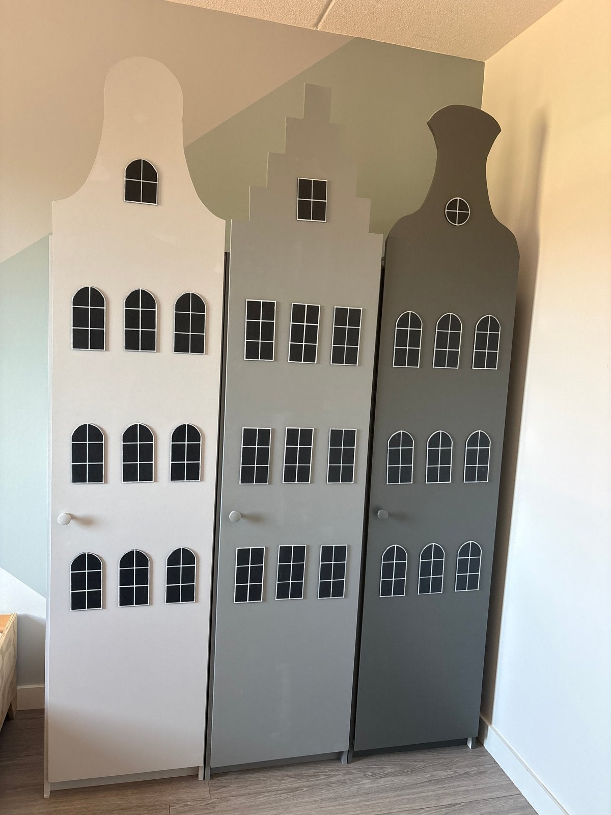 Unieke Amsterdamse grachtenpand kledingkasten, Ophalen, 150 tot 200 cm, Zo goed als nieuw, 150 tot 200 cm