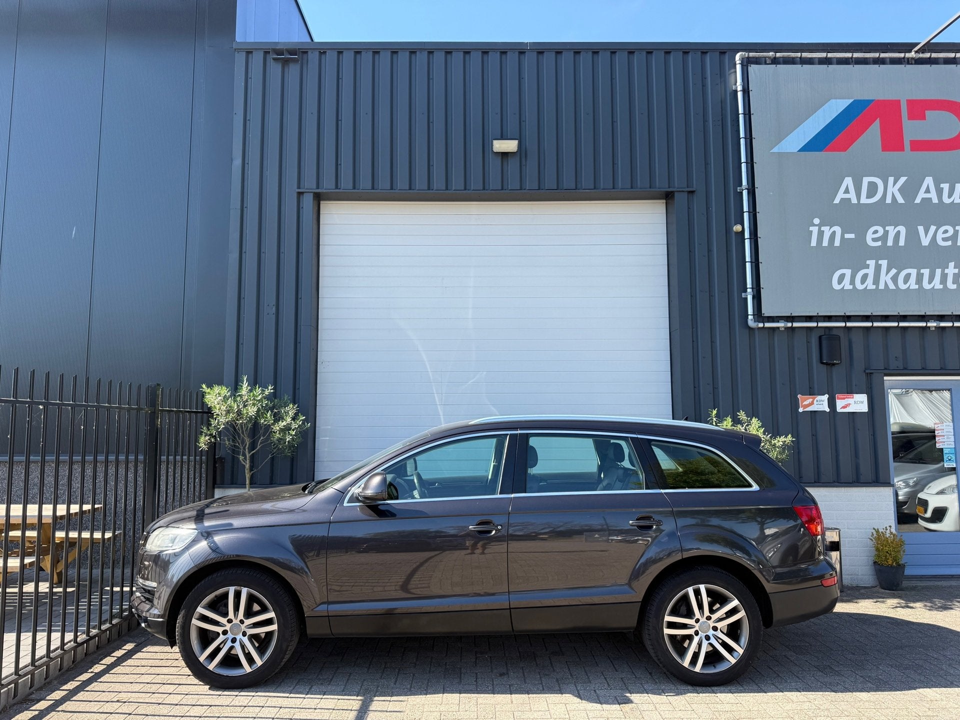 Audi Q7 4.2 FSI quattro YOUNGTIMER/BOMVOLLE AUTO, Auto's, Audi, Automaat, Gebruikt, Automatische klimaatregeling, 4163 cc