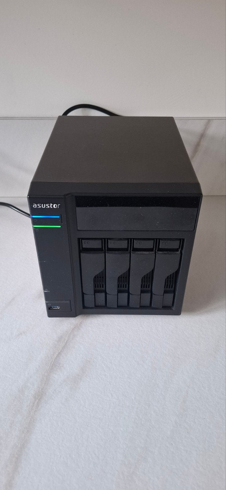 Asustor AS-204TE NAS Data Storage Server, Computers en Software, Ophalen, Gebruikt