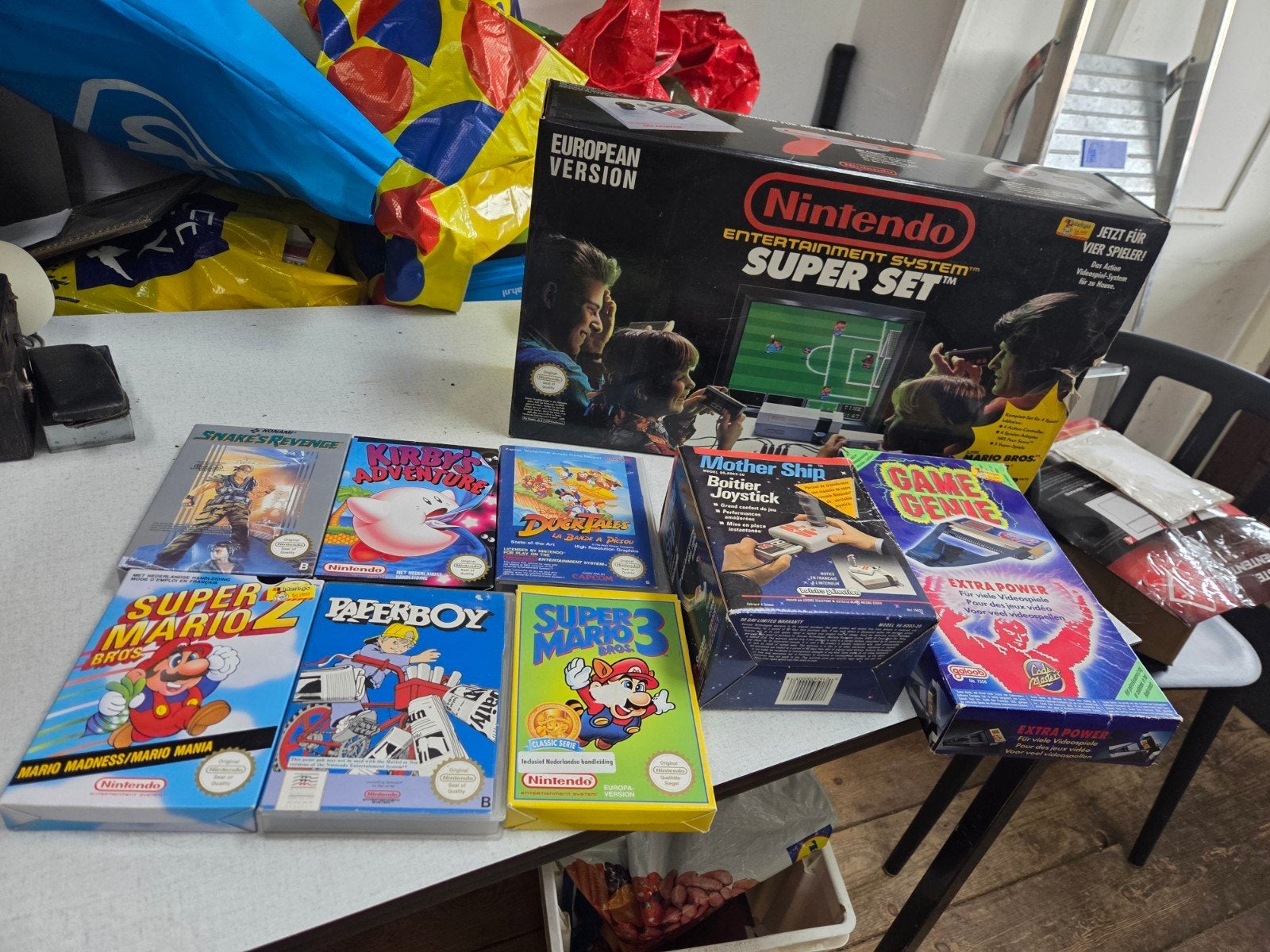 Nintendo NES Super Set met 6 games en accessoires, Ophalen of Verzenden, Gebruikt, Met 3 controllers of meer, Met games