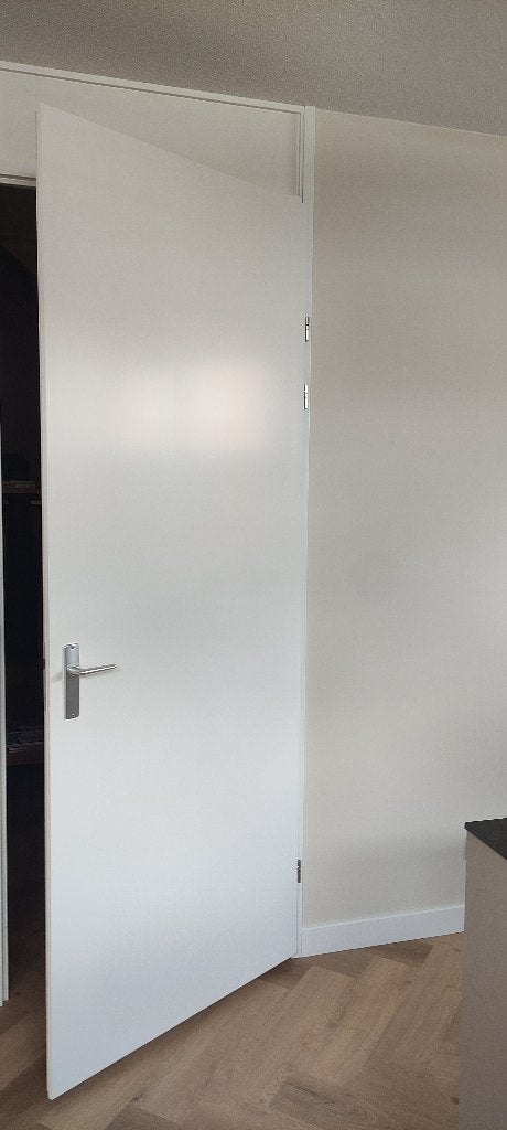 Svedex opdekdeur wit 230 * 93 cm, rechtsdraaiend, 80 tot 100 cm, 215 cm of meer, Binnendeur, Nieuw
