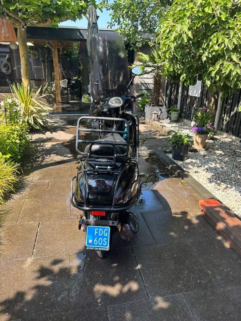 Killerbee VXL Sport Scooter - Lakschade, Ophalen, Gebruikt, Killerbee, Maximaal 45 km/u