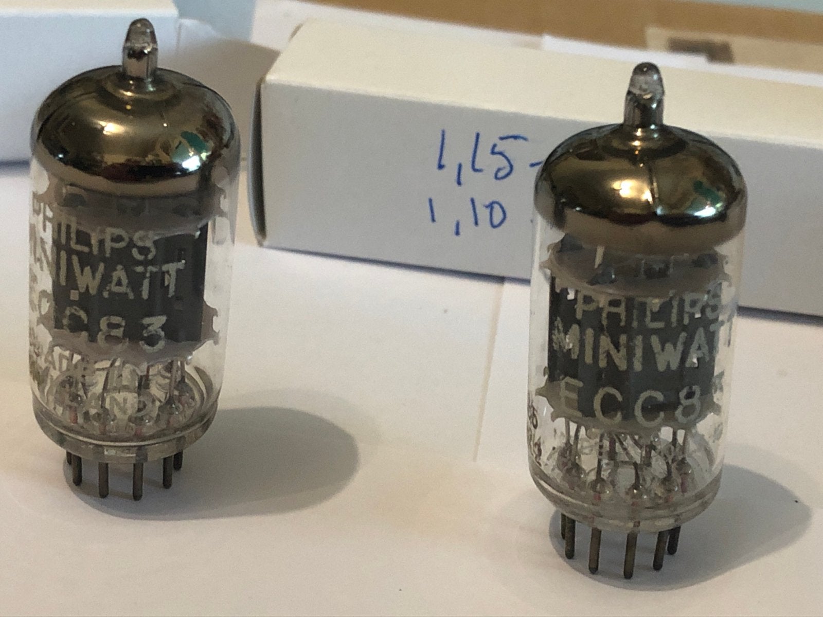 Philips Miniwatt ECC83 buizen (2 stuks) Heerlen Holland, Antiek en Kunst, Ophalen of Verzenden