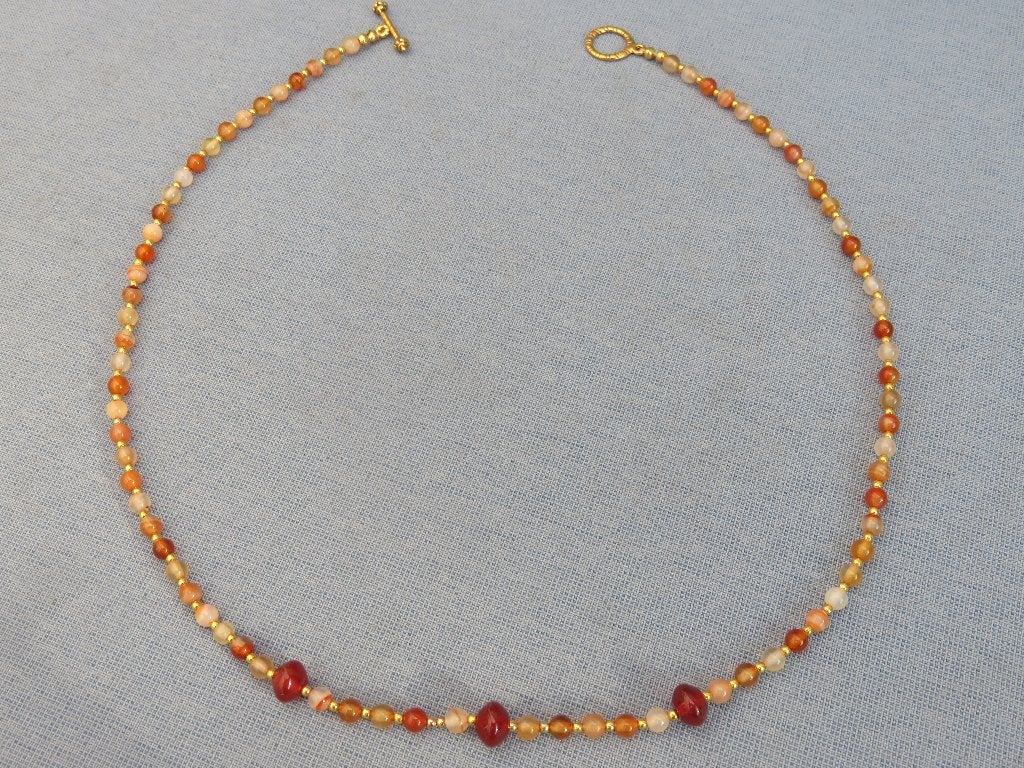 Antiek halssnoer in carneool steen - 19e – 20e eeuw, Sieraden, Tassen en Uiterlijk, Antieke sieraden, Ophalen of Verzenden, Overige materialen