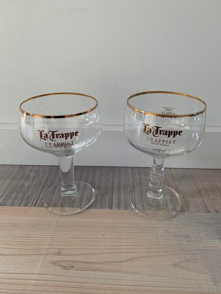 2x La trappe prior bierglazen, Ophalen of Verzenden, Zo goed als nieuw, Glas of Glazen, La Trappe