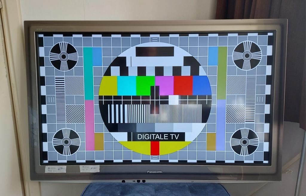 Panasonic televisie 37" 94cm, Audio, Tv en Foto, Televisies, Panasonic, 50 Hz, Ophalen