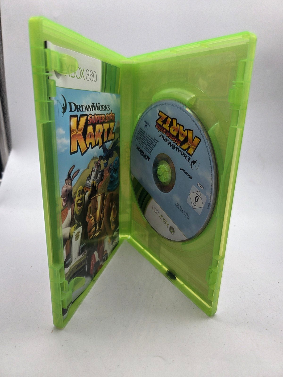 DreamWorks Super Star Kartz - Xbox 360 Racegame, Privacy@activision.com, Activision, Racen en Vliegen, Eén computer