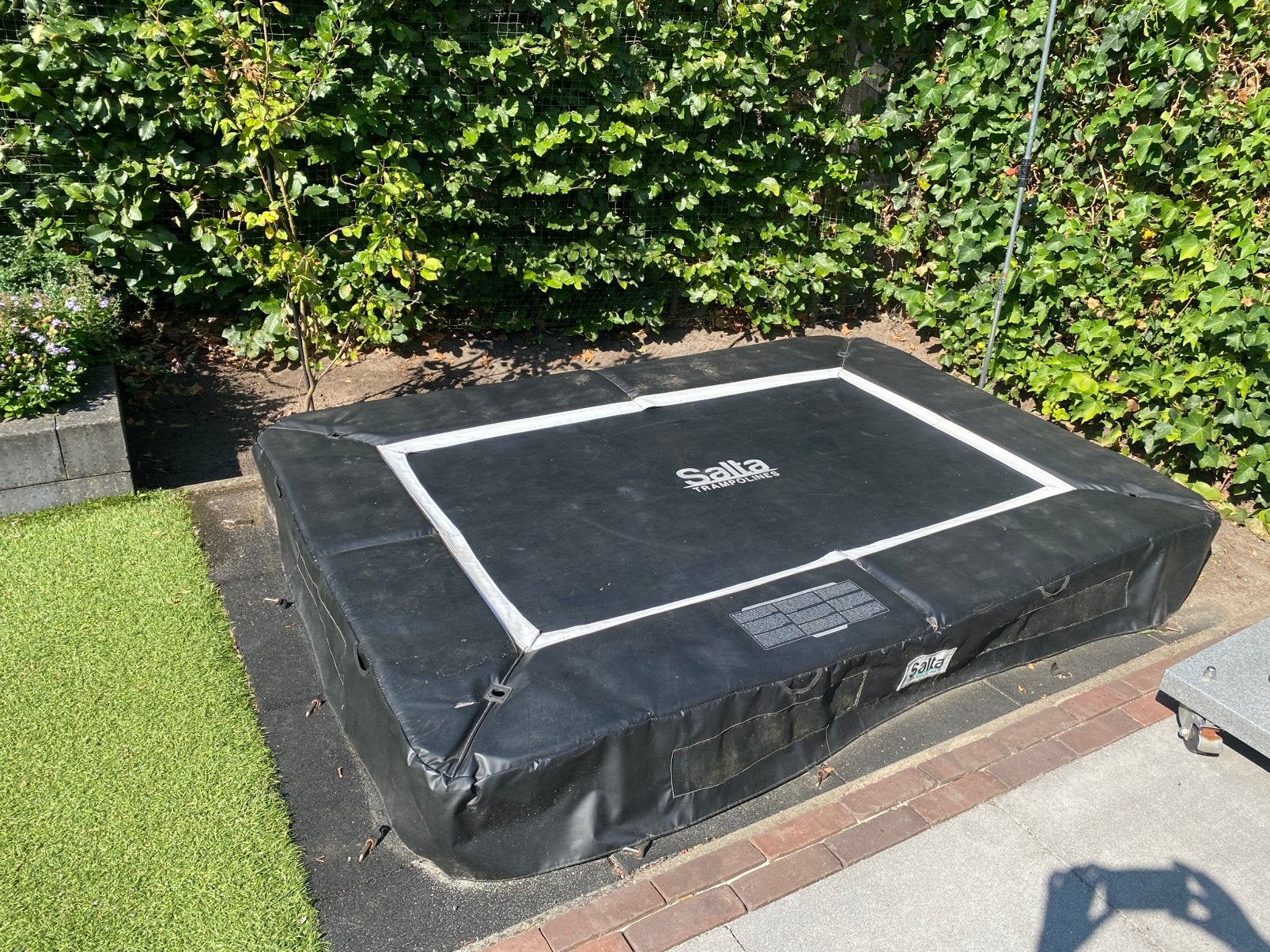 Trampoline Salta 214-153 zwart, Ophalen, Gebruikt