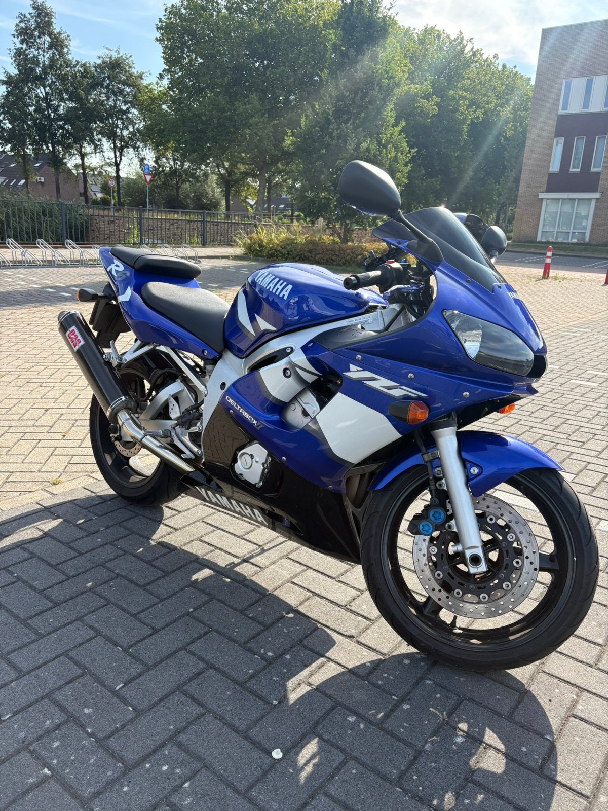 Yamaha YZF-R6 – 2002 – 29.000 km – Zeer nette staat, Sportuitlaat, Motorrijbewijs A, Super Sport, Particulier