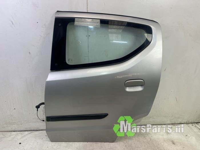 Portier 4Deurs links-achter van een Nissan Pixo (Z2S), Gebruikt, -, Deur, -