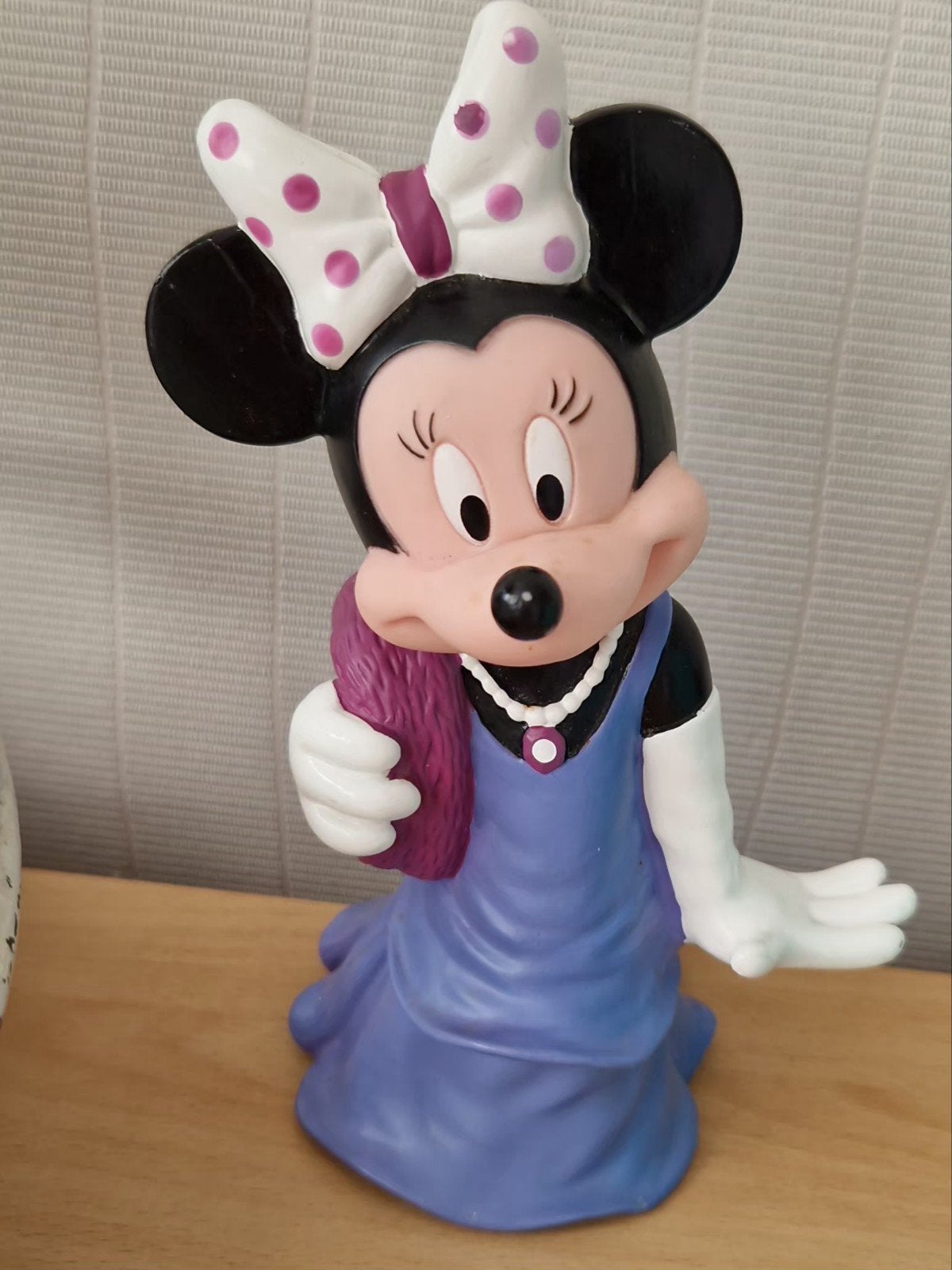minnie mouse spaarpot, Verzamelen, Ophalen of Verzenden, Zo goed als nieuw, Kunststof, Strip- of Tekenfilmfiguur