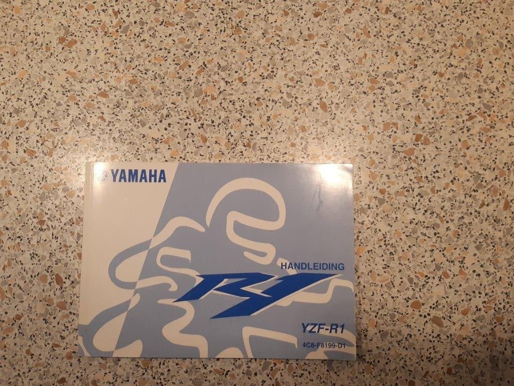 Yamaha  YZF R1 handleiding, Ophalen, Gebruikt